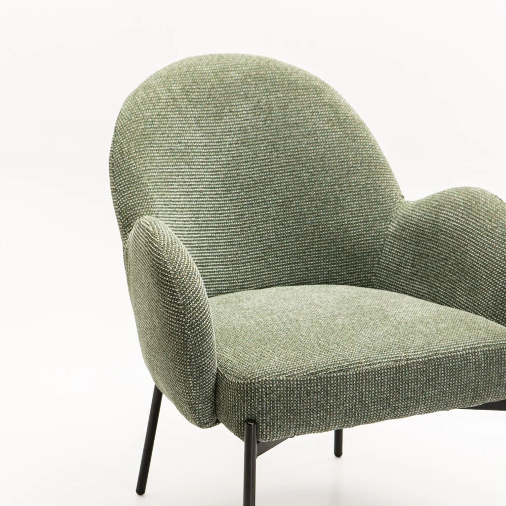 AMELIA TEXTURED FABRIC CHAIR