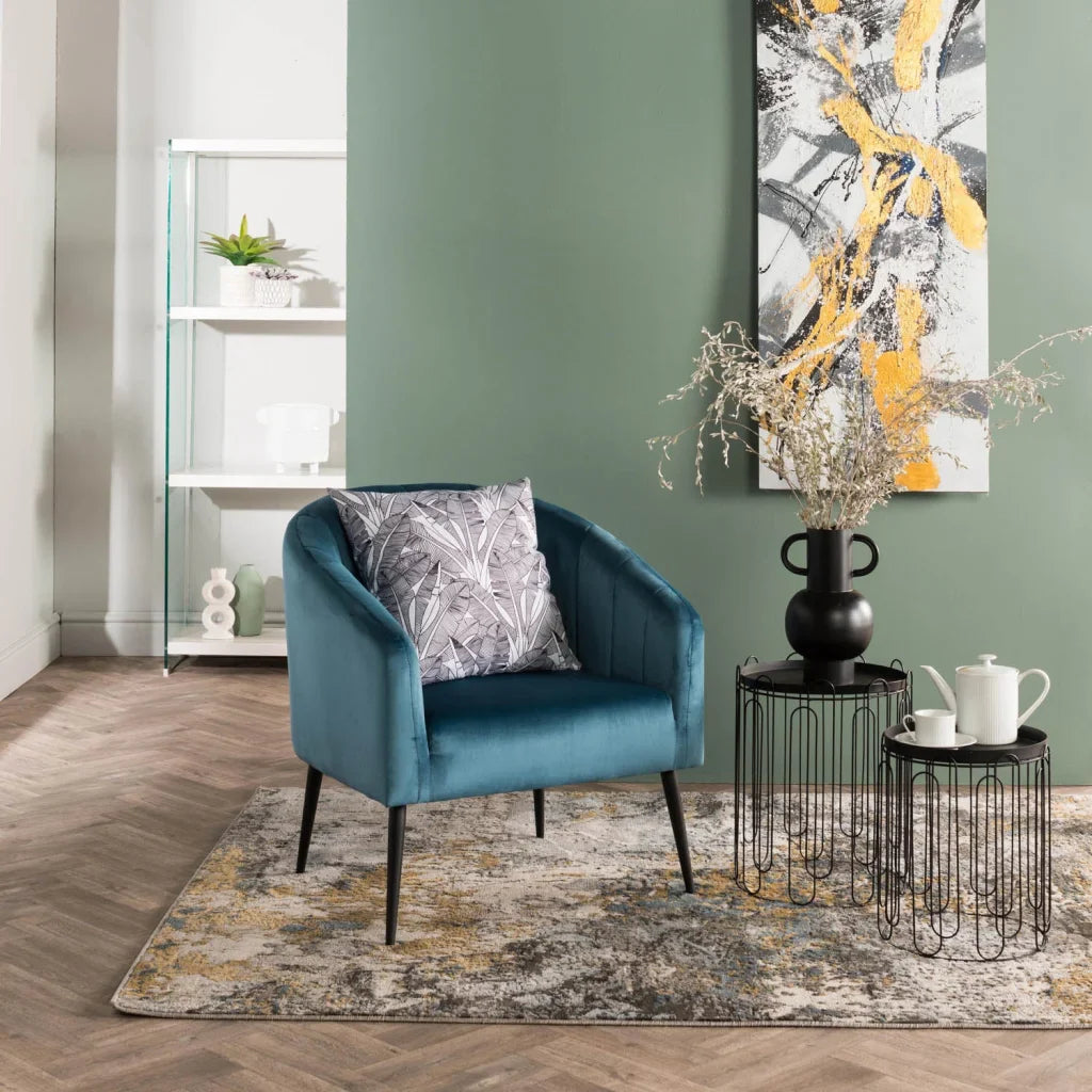 COLT VELVET CHAIR - BLACK LEG